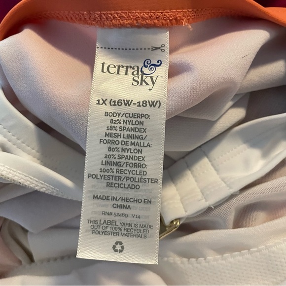 Terra & Sky One Piece Swim Suit Bathing Suit Size 1X White Coral Raspberry Color - Picture 6 of 6